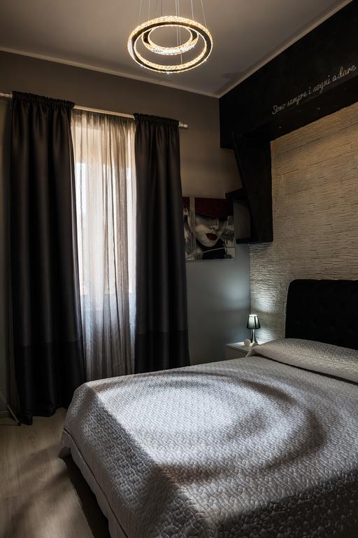 Ariston Suite 피아차암머리나 외부 사진