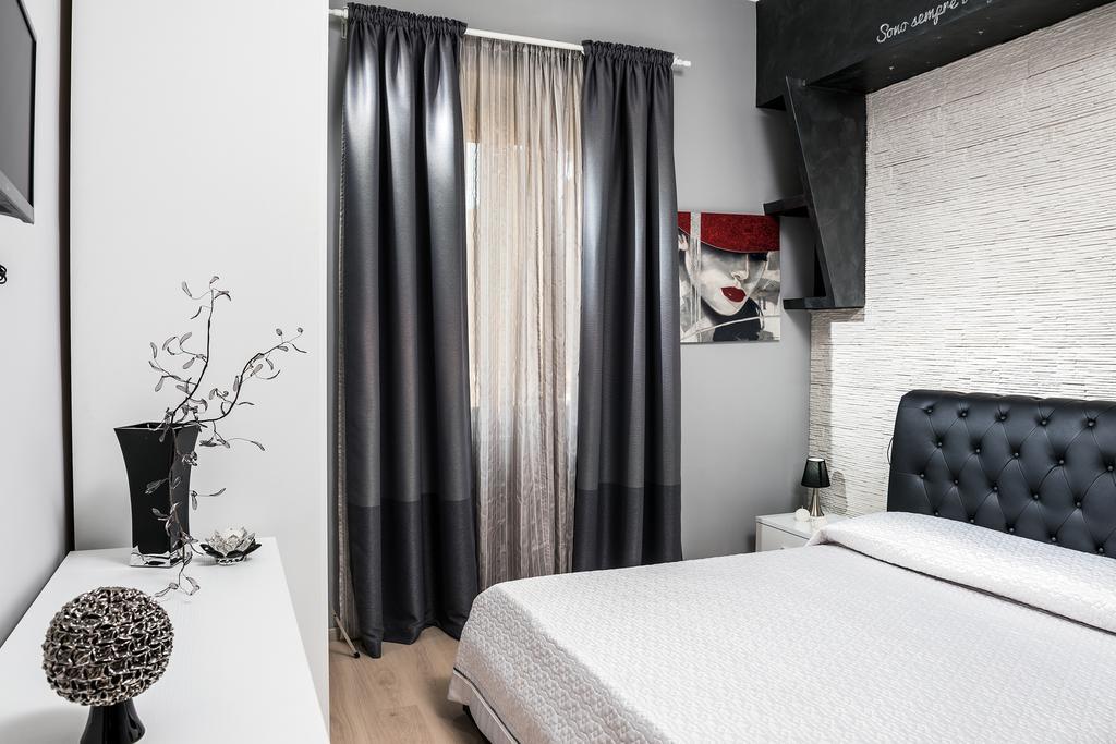 Ariston Suite 피아차암머리나 외부 사진